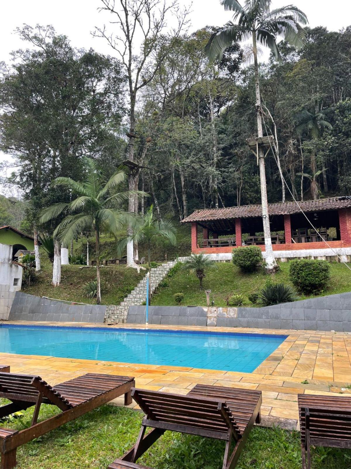Sitio Saramandaia Villa Juquitiba Kültér fotó